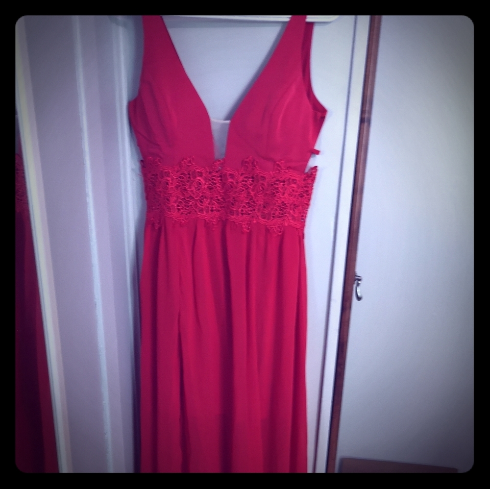 🌸 NWT Red Dress🌸